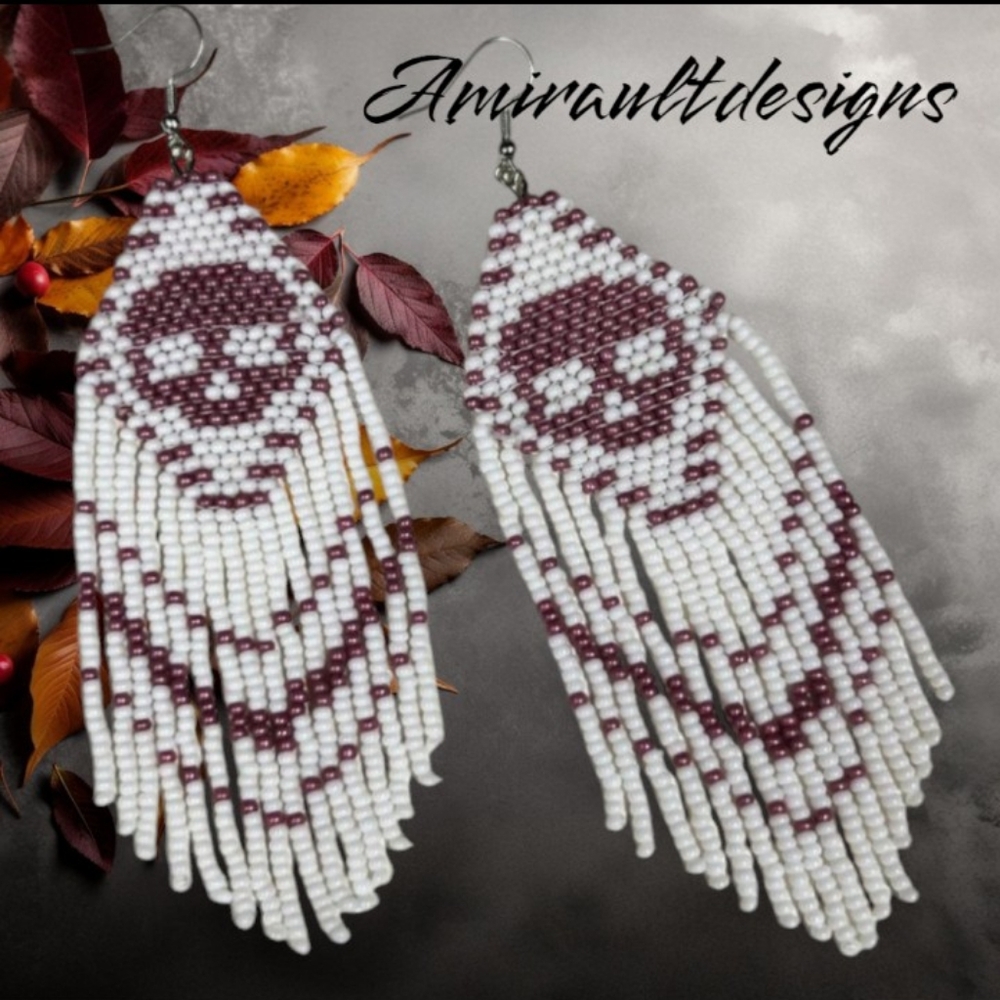 Beaded Earrings dangly skull heads
